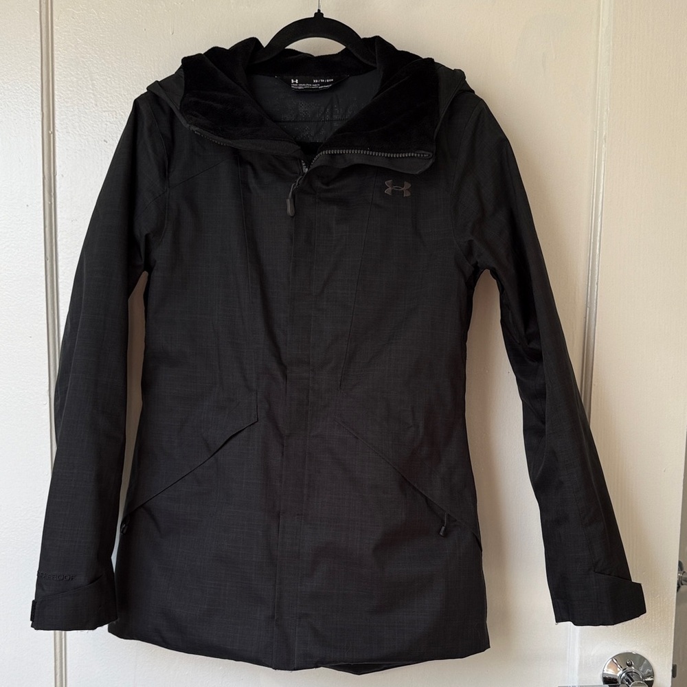 Under Armour Charcoal Hooded Ski Jacket
